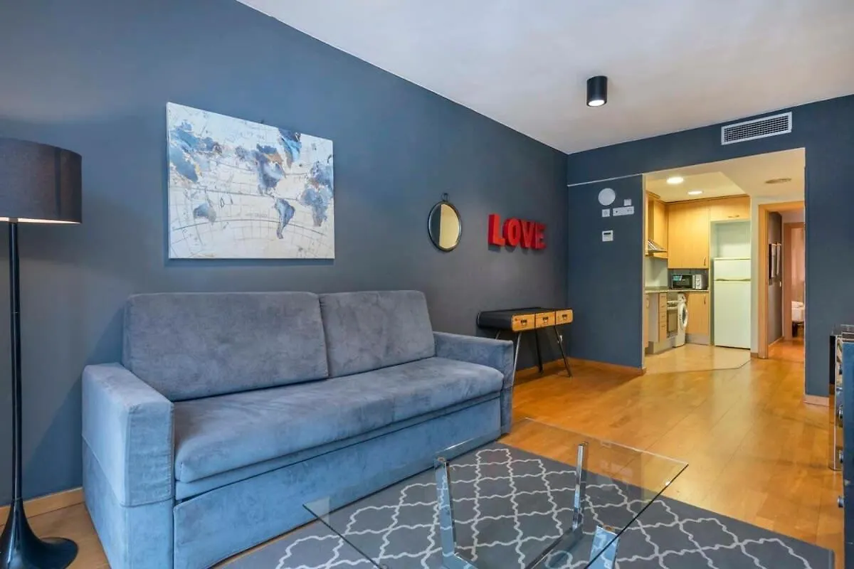 Modern And Bright Apartment In Eixample 5-2 Barcelona