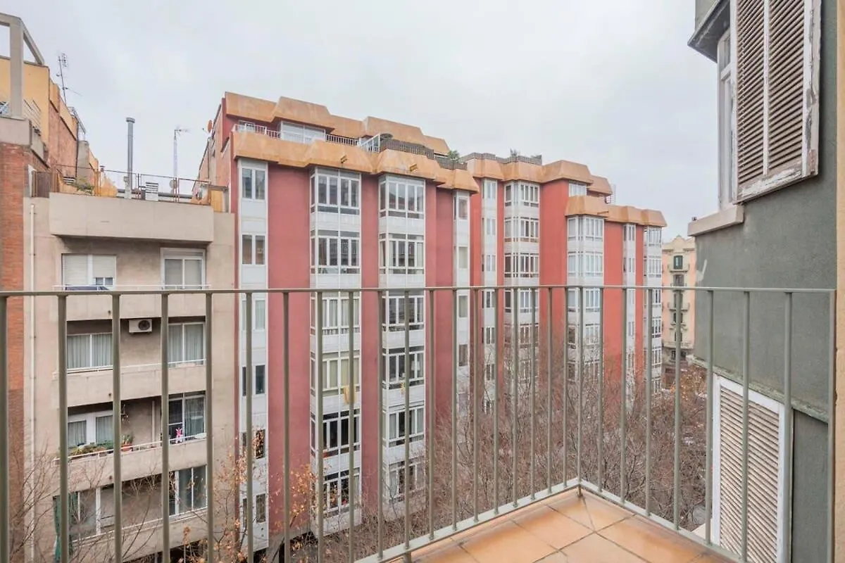 Modern And Bright Apartment In Eixample 5-2 Barcelona 0*,