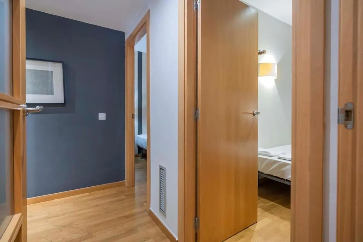 Modern&bright apartment in Eixample 5-2 Barcelona 0*,